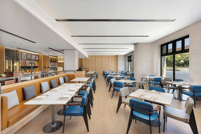 Food & Drinks 5, Fairfield By Marriott Yining, Ili Kazakh