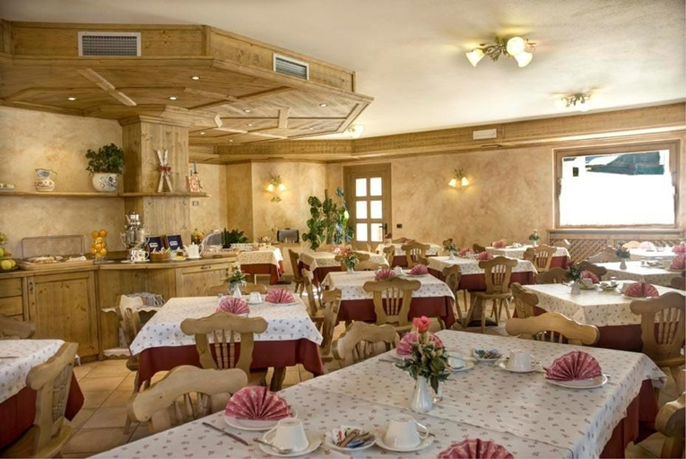 Food & Drinks 5, Hotel Garni COSTANZA, Sondrio