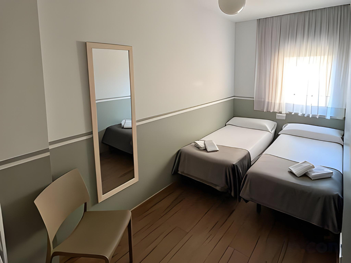 Bedroom 3, Sensation Authentic Gracia Apartments, Barcelona