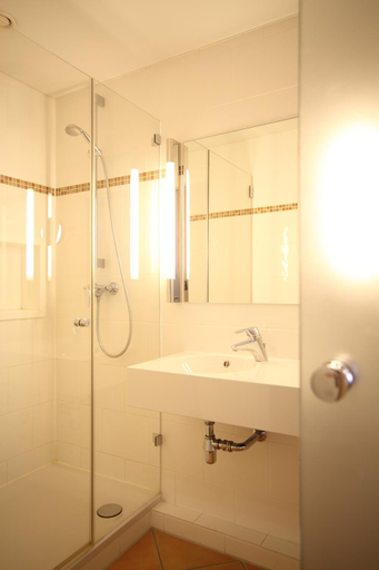 Bathroom 3, Alster-Hof, Hamburg