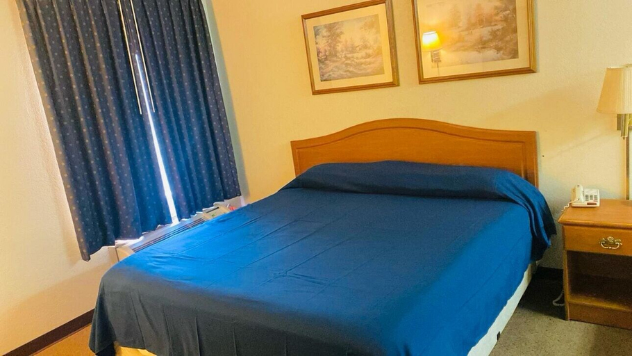 Bedroom 5, Comfort Crest Inn, Union