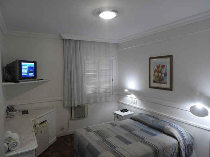 Bedroom 3, Hotel Bruggemann, Floriniapolis