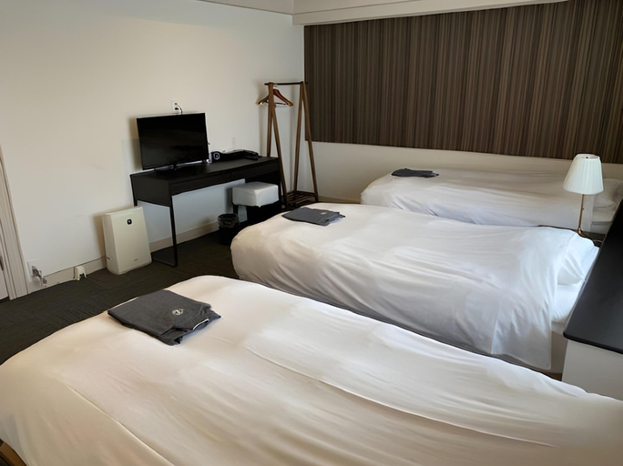 Others 4, Stay Inn Will, Saitama