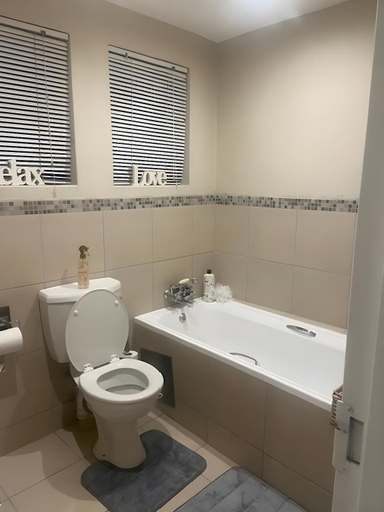 Bathroom 2, Tranquil Arcade, Ehlanzeni