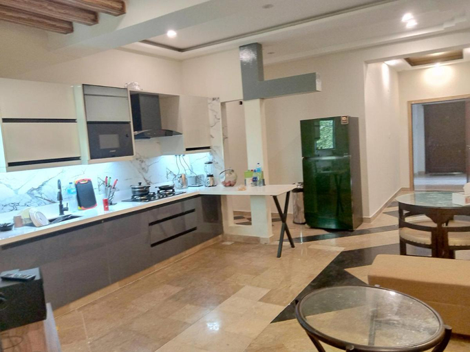 Others 4, Parkway Apartments Rawalpindi, Islamabad