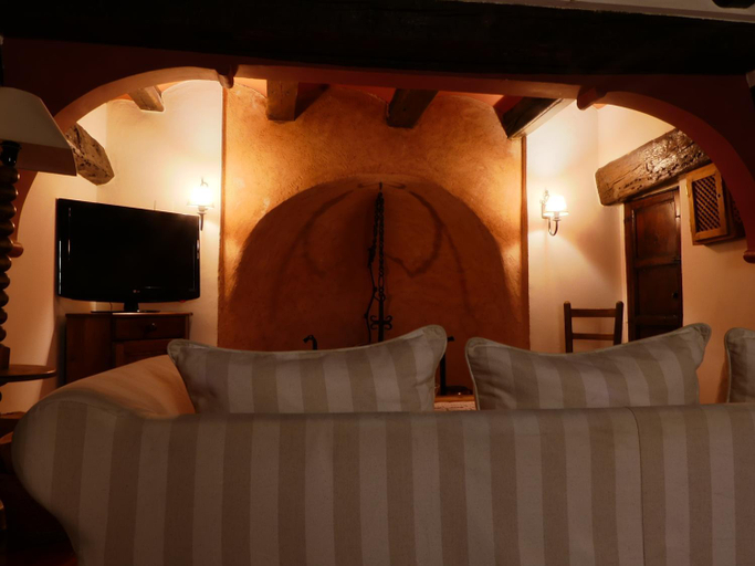Bedroom 2, Hotel Posada del Adarve, Teruel