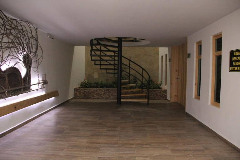Others 5, Hotel Palace Inn SCLC, San Cristóbal de las Casas