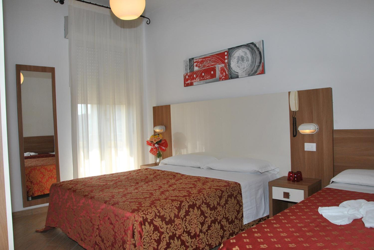 Bedroom 3, Hotel La Capinera, Rimini