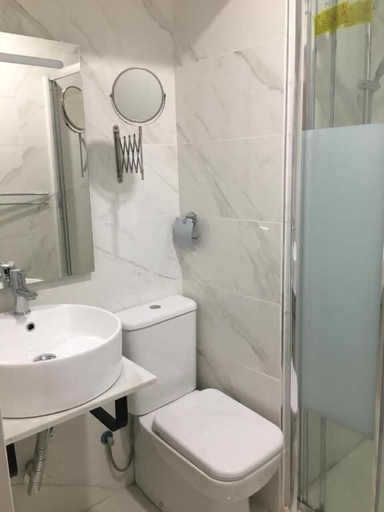 Bathroom 4, Hostal Boutique Princesa, Málaga