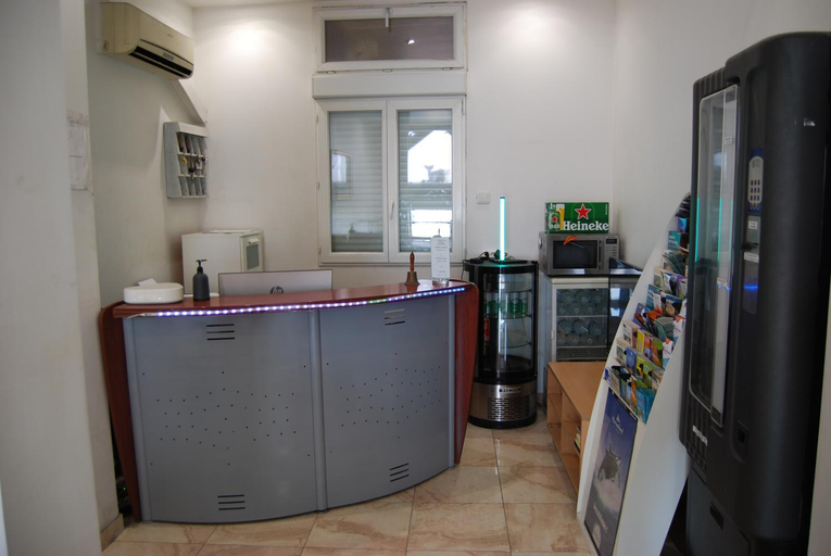 Public Area 2, Hotel Azur, Alpes-Maritimes
