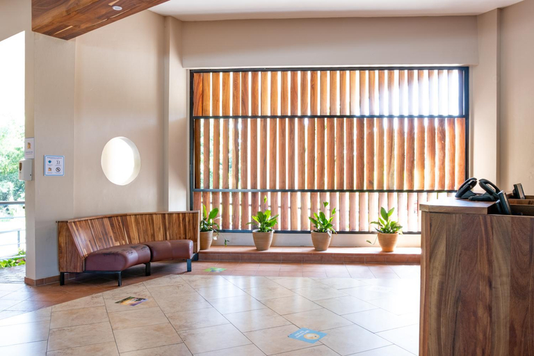 Public Area 2, Parador El Faro
