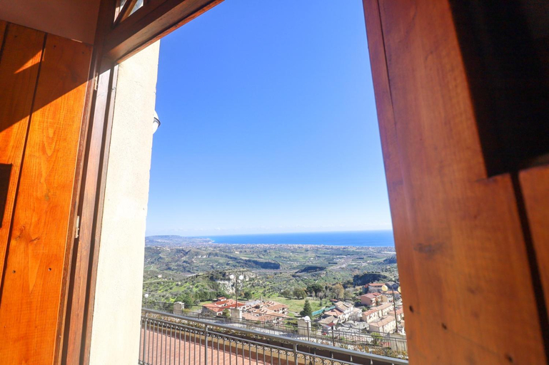 Others 5, Albergo Palazzo Sant'Anna Gerace, Reggio Di Calabria