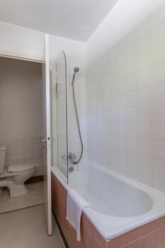 Bathroom 3, Hotel le Chamois, Isère