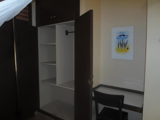 Bedroom 3, Climbers home, Moshi Urban