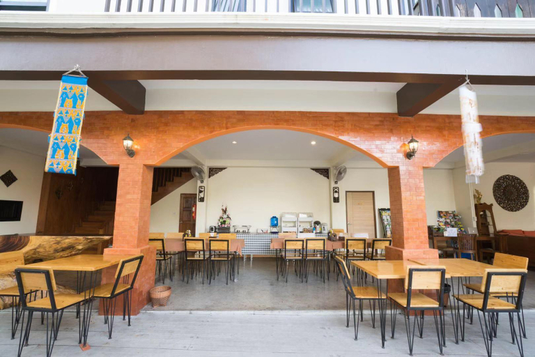 Food & Drinks 2, Sriananpura, Muang Chiang Mai