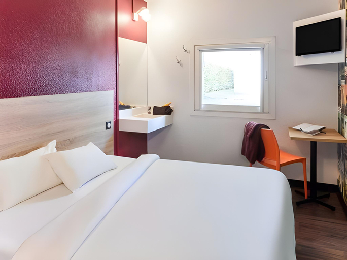 Bedroom 4, hotelF1 Angoulême, Charente
