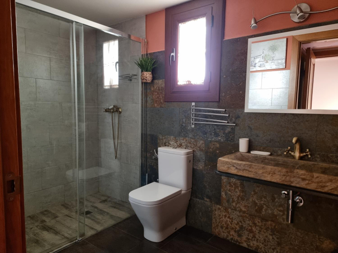 Bathroom 4, Hotel Rural L'Ortiga Blanca, Girona