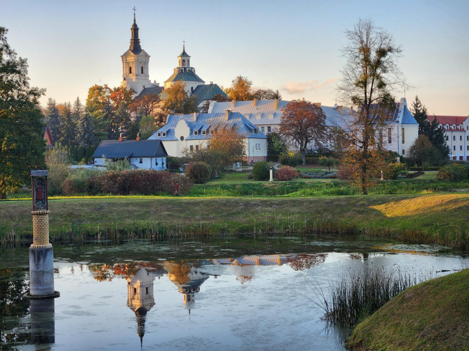 Others 5, Dom Pielgrzyma w Kodniu, Biała Podlaska