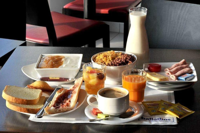 Food & Drinks 3, Brit Hotel St-Quentin/Nord, Aisne