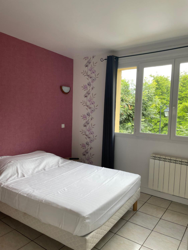 Bedroom, Cafe du lac, Drôme