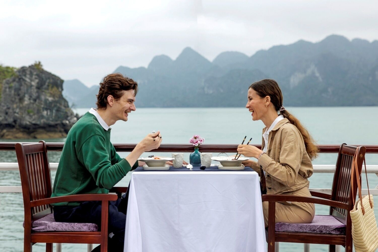 Food & Drinks 4, Heritage Line Violet cruise – Ha Long Bay & Lan Ha Bay, Hạ Long