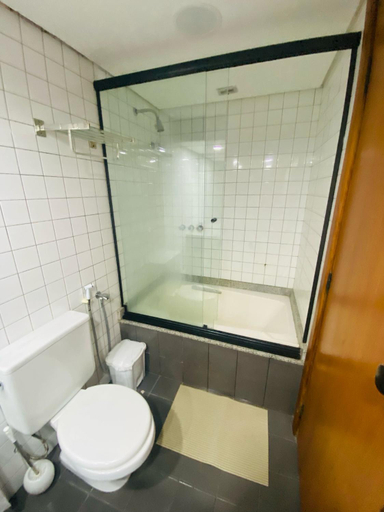 Bathroom 4, Victoria Marina Flat, Salvador