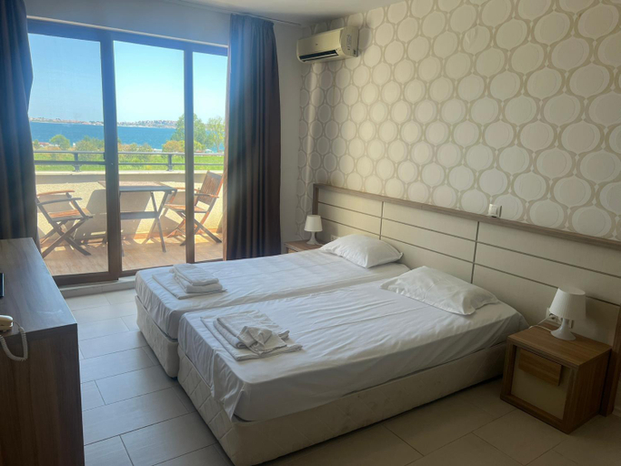 Bedroom 4, Hotel Paradise Garden, Sozopol
