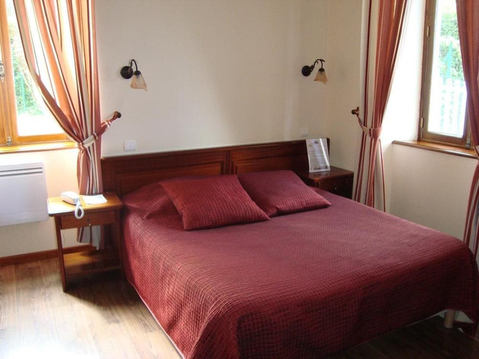 Bedroom 3, Grand Hotel de France, Hautes-Pyrénées