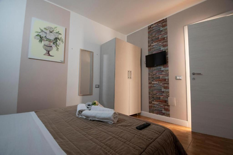 Bedroom 4, Villa Dalesco, Lecce