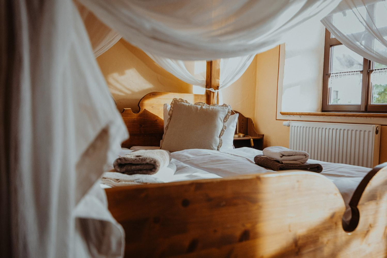 Bedroom 2, Rittergut Positz, Saale-Orla-Kreis