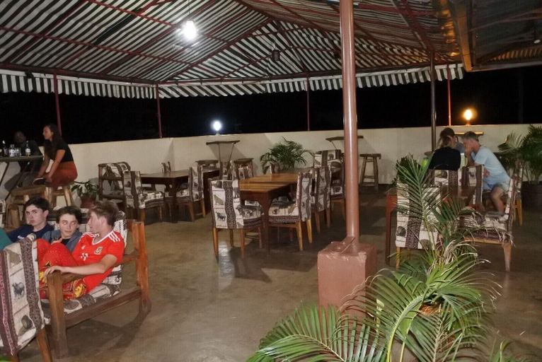 Food & Drinks, Climbers home, Moshi Urban