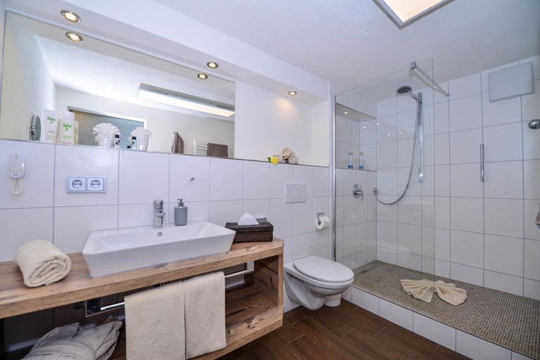 Bathroom, Sonnenbichl Hotel am Rotfischbach, Oberallgäu