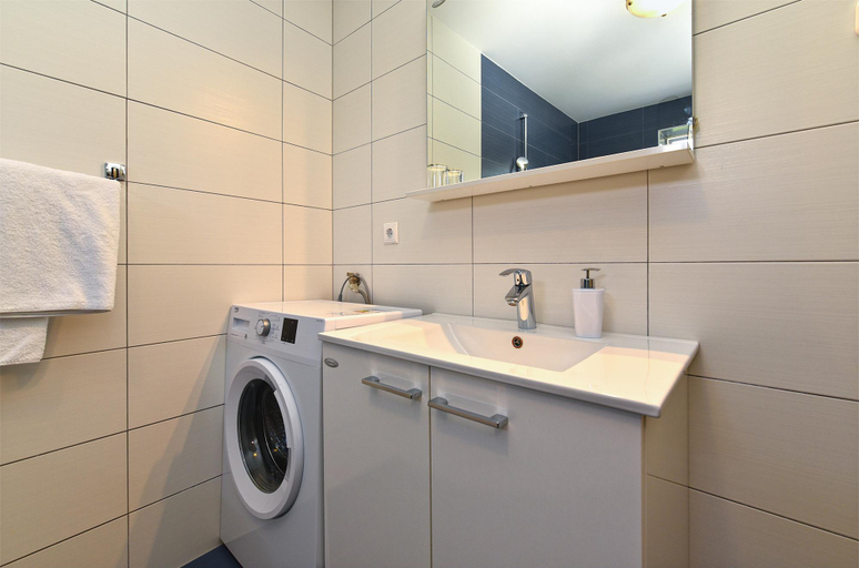 Bathroom 3, Villa 2019, Poreč