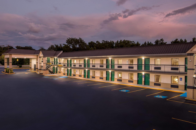 Exterior & Views 2, Super 8 by Wyndham Columbia, Richland