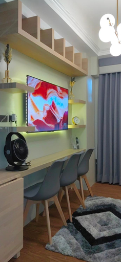 Others 5, Santorini Condotel Premium, Pasig City
