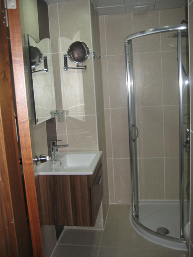 Bathroom 4, Miroglu Hotel, Merkez