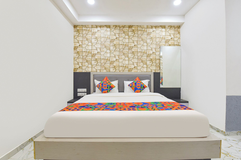 Bedroom 4, FabHotel The Gagan Palace, Gandhinagar