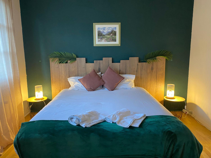 Bedroom 2, Gite - Auberge du Midi, Isère