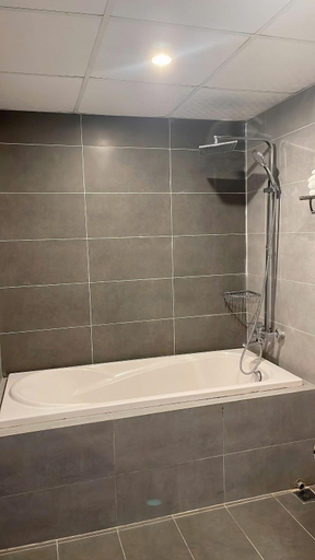 Bathroom 2, Hải An Hotel, Bắc Giang
