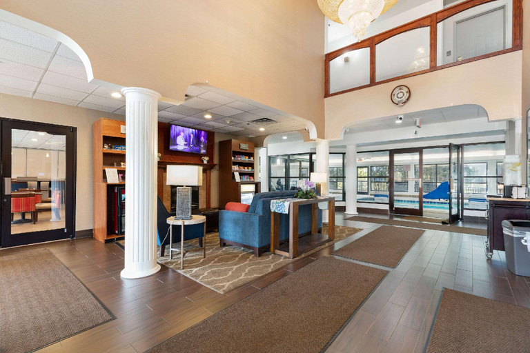 Public Area 3, Comfort Suites Lombard - Addison, Dupage