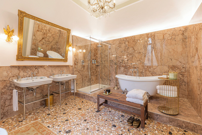 Others 4, Corte Realdi Suites Palazzo Camozzini, Verona