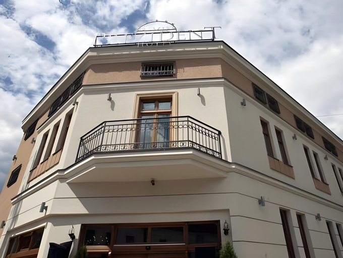 Exterior & Views 2, Premier Prezident Garni Hotel and Spa, Sremski Karlovci