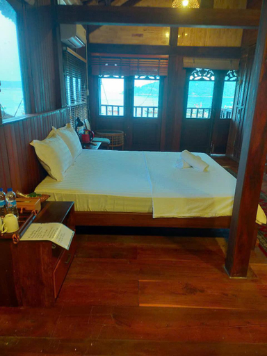 Bedroom 4, Cham Island Wooden Cabin, Da Nang