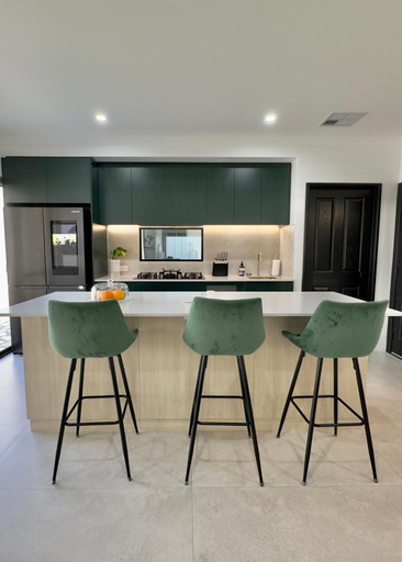 Others 4, Modern & Chilled Stay in Bayswater, Perth
