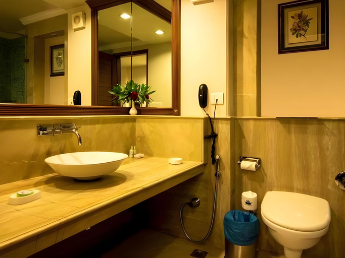 Bathroom 3, Hotel Vikram Vintage Inn, Nainital
