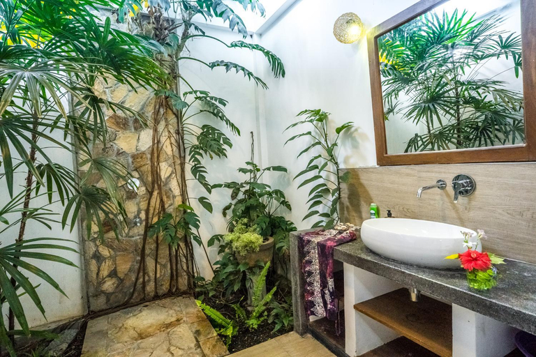 Bathroom, Annavilla, Tangalle