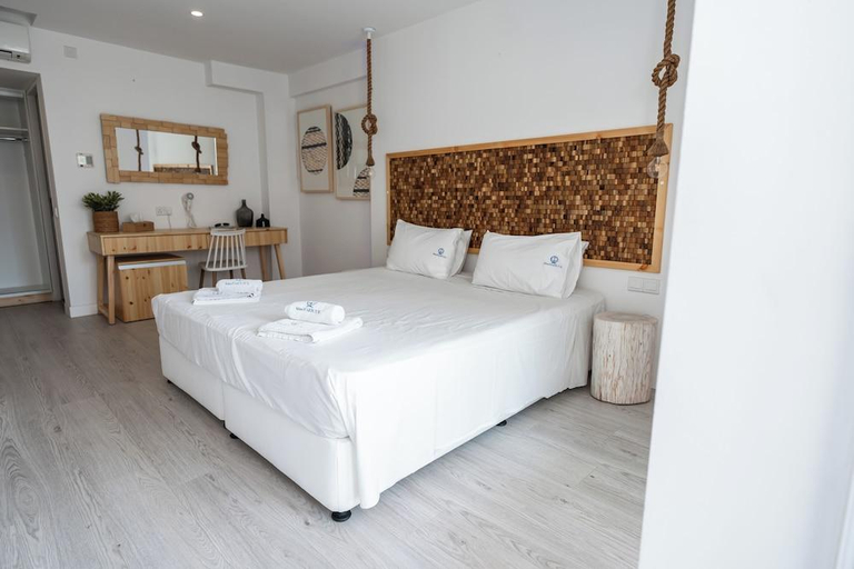 Bedroom 3, Blue Harbour Boutique