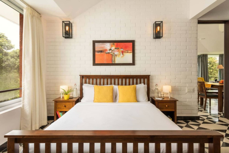 Room 3, El Arbol by Hireavilla -2BR Apartment in Nerul, North Goa