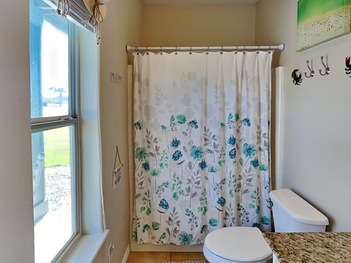 Bathroom 3, Tequila Sunset, Aransas