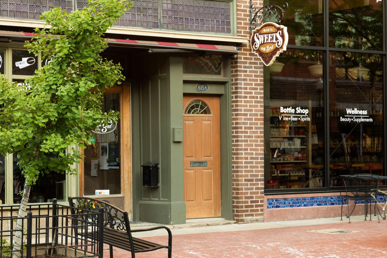 Entrance, 3rd Street Lofts, Marathon